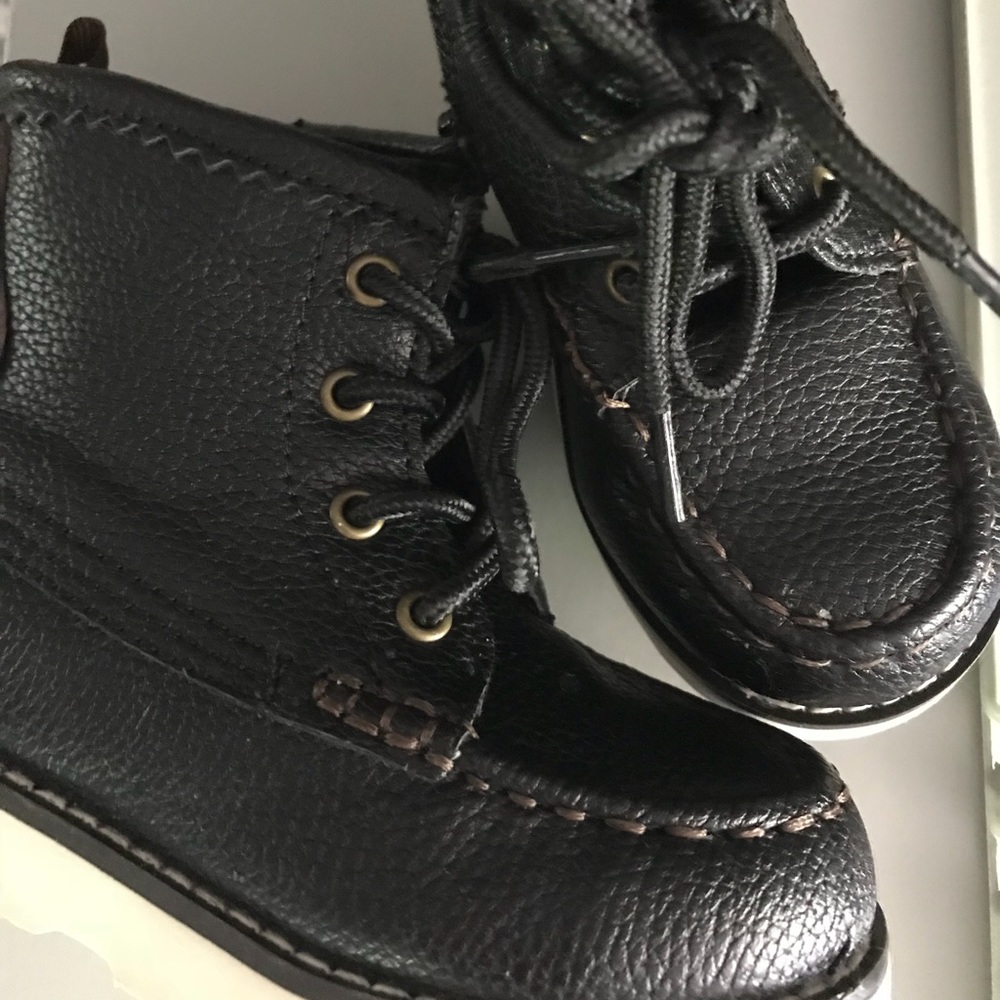 Baby Gap black boots